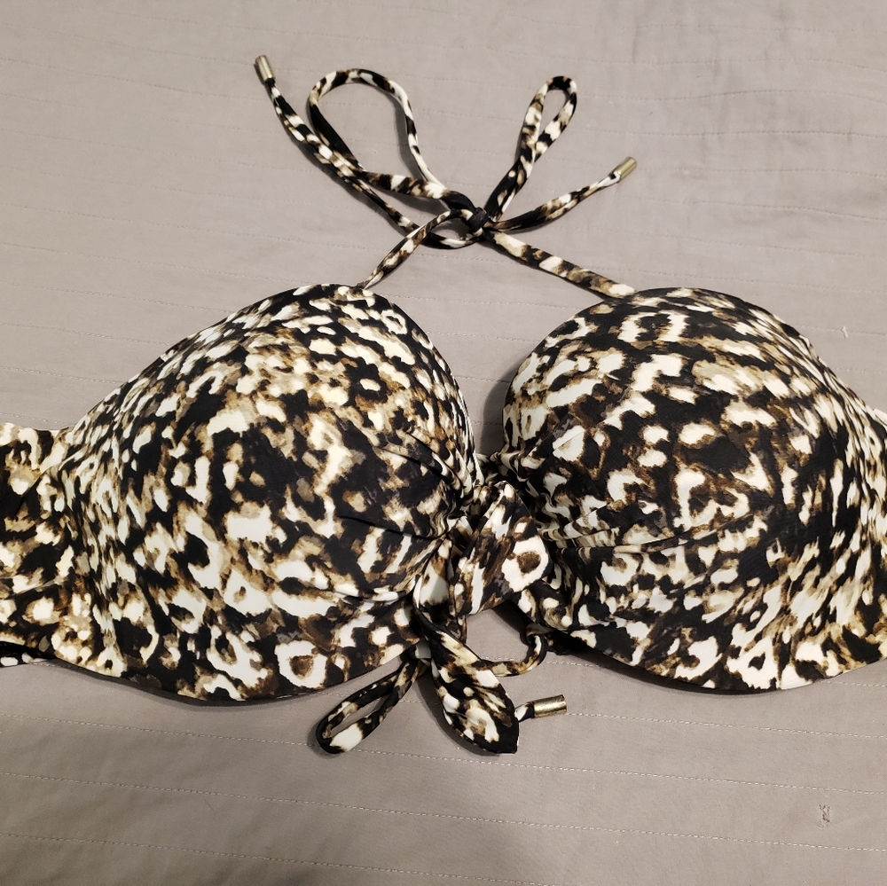 Lane Bryant / Cacique Leopard Print Swim Top